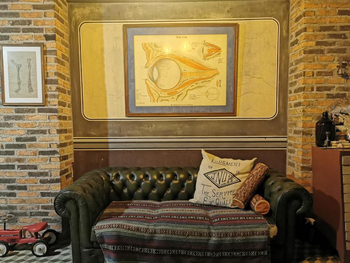 J No.14 Bed & Breakfast Bangkok Ngoại thất bức ảnh
