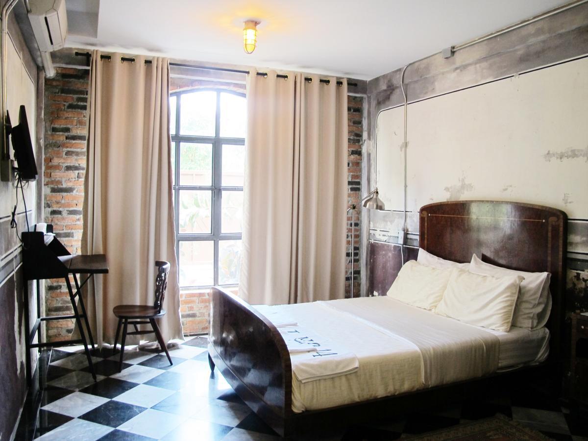 J No.14 Bed & Breakfast Bangkok Ngoại thất bức ảnh
