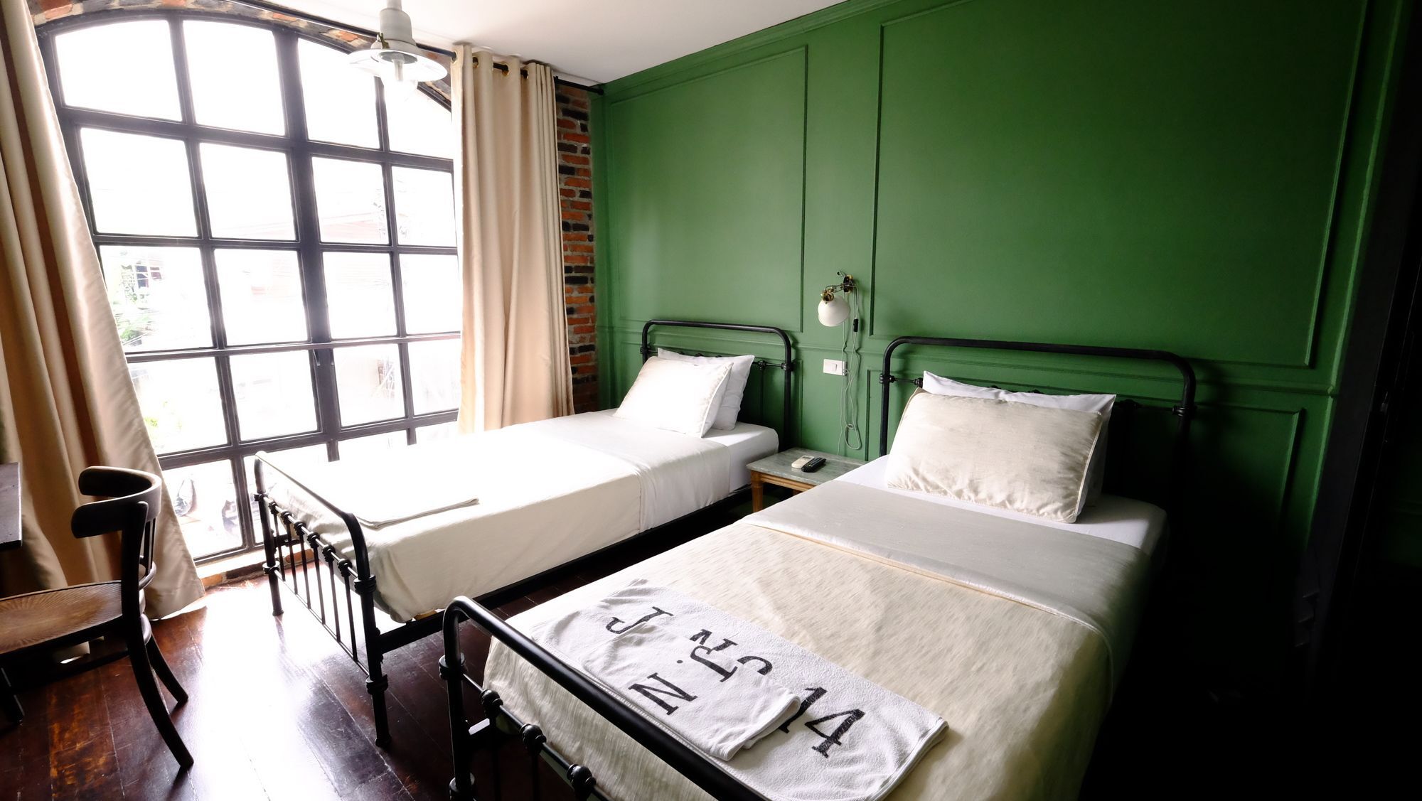J No.14 Bed & Breakfast Bangkok Ngoại thất bức ảnh
